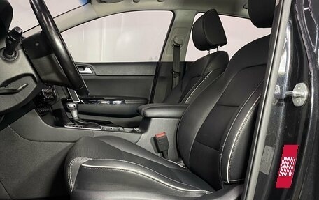 KIA Sportage IV рестайлинг, 2020 год, 2 599 000 рублей, 14 фотография
