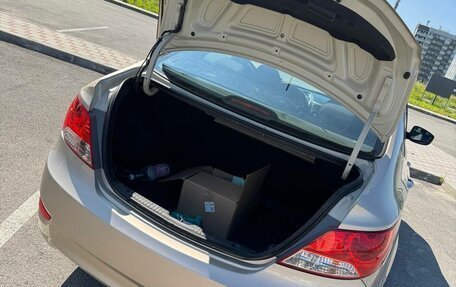 Hyundai Solaris II рестайлинг, 2013 год, 699 999 рублей, 8 фотография