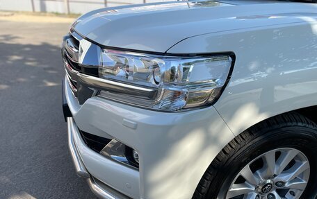 Toyota Land Cruiser 200, 2019 год, 7 690 000 рублей, 10 фотография