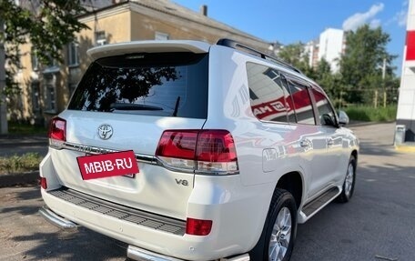 Toyota Land Cruiser 200, 2019 год, 7 690 000 рублей, 9 фотография