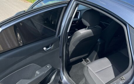 Hyundai Solaris II рестайлинг, 2018 год, 1 220 000 рублей, 9 фотография