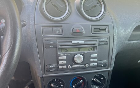 Ford Fiesta, 2007 год, 300 000 рублей, 6 фотография
