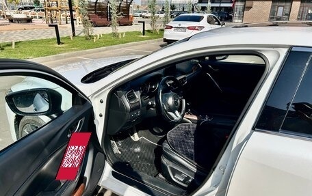 Mazda 6, 2017 год, 2 080 000 рублей, 4 фотография