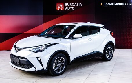 Toyota C-HR I рестайлинг, 2021 год, 3 100 000 рублей, 2 фотография