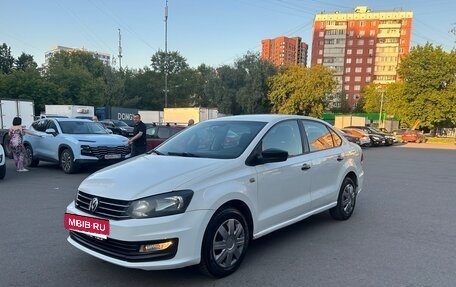 Volkswagen Polo VI (EU Market), 2019 год, 740 000 рублей, 1 фотография