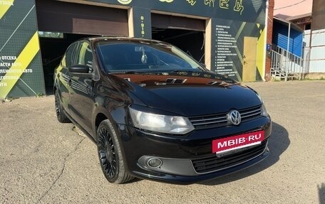Volkswagen Polo VI (EU Market), 2012 год, 890 000 рублей, 2 фотография