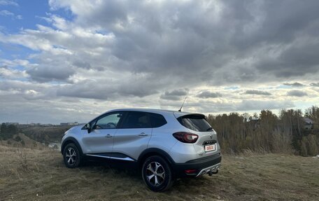 Renault Kaptur I рестайлинг, 2020 год, 1 550 000 рублей, 8 фотография