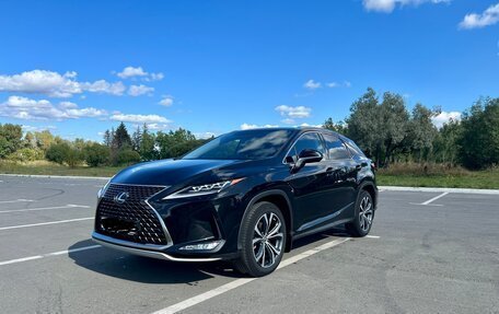 Lexus RX IV рестайлинг, 2021 год, 6 000 000 рублей, 4 фотография