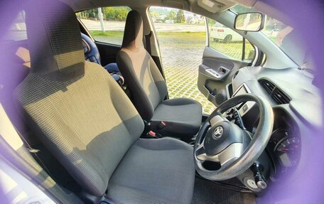 Toyota Vitz, 2016 год, 950 000 рублей, 13 фотография