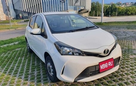 Toyota Vitz, 2016 год, 950 000 рублей, 9 фотография
