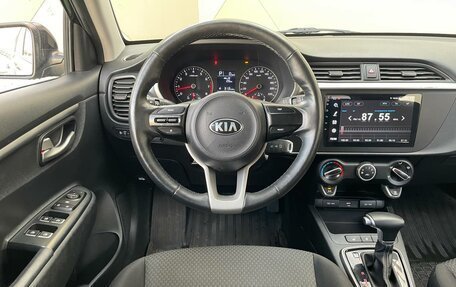 KIA Rio IV, 2021 год, 1 799 000 рублей, 9 фотография