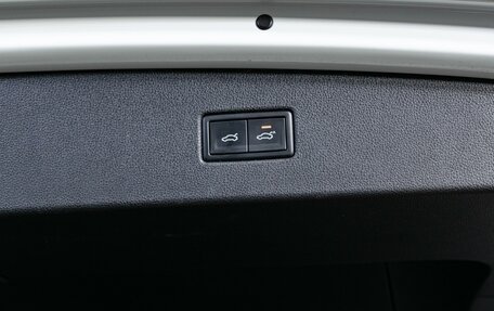 Volkswagen Tiguan II, 2018 год, 2 570 000 рублей, 10 фотография