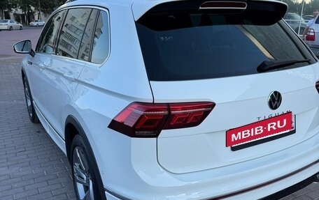 Volkswagen Tiguan II, 2021 год, 4 900 000 рублей, 3 фотография