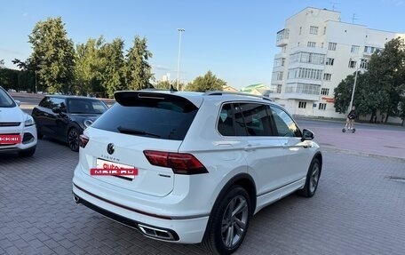 Volkswagen Tiguan II, 2021 год, 4 900 000 рублей, 4 фотография