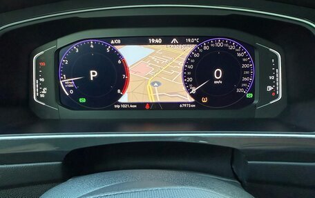 Volkswagen Tiguan II, 2021 год, 4 900 000 рублей, 14 фотография