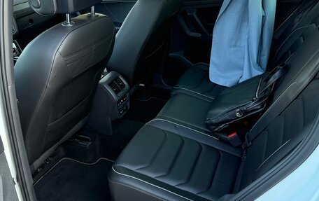 Volkswagen Tiguan II, 2021 год, 4 900 000 рублей, 18 фотография
