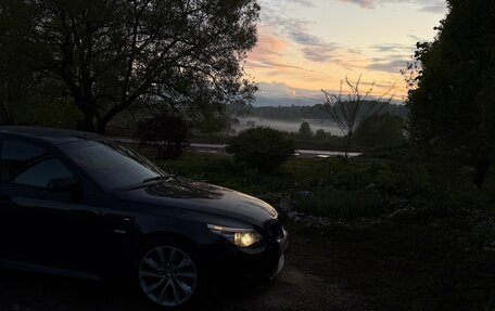 BMW 5 серия, 2008 год, 1 800 000 рублей, 6 фотография