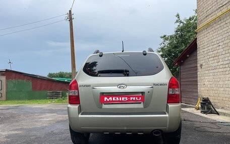 Hyundai Tucson III, 2007 год, 999 999 рублей, 6 фотография