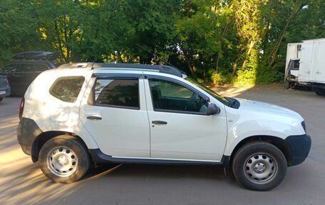 Renault Duster I рестайлинг, 2018 год, 1 360 000 рублей, 3 фотография