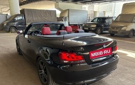 BMW 1 серия, 2011 год, 1 950 000 рублей, 2 фотография