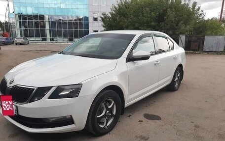 Skoda Octavia, 2018 год, 1 600 000 рублей, 4 фотография