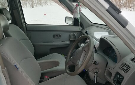 Nissan Cube II, 2001 год, 135 000 рублей, 13 фотография
