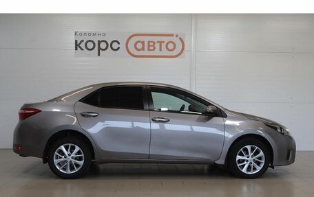 Toyota Corolla, 2015 год, 1 400 000 рублей, 4 фотография