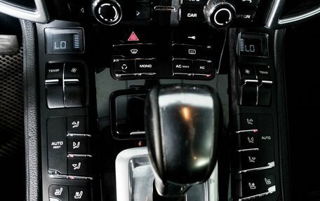 Porsche Cayenne III, 2011 год, 2 000 000 рублей, 12 фотография