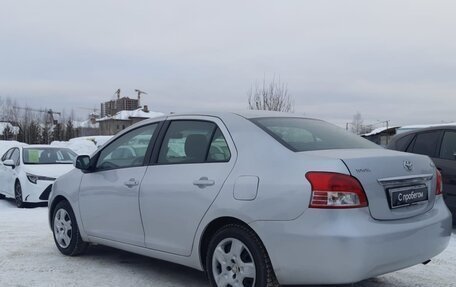 Toyota Yaris III рестайлинг, 2008 год, 550 000 рублей, 11 фотография