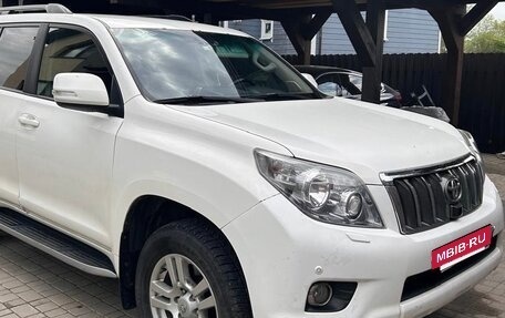 Toyota Land Cruiser Prado 150 рестайлинг 2, 2012 год, 2 600 000 рублей, 6 фотография