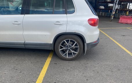 Volkswagen Tiguan I, 2012 год, 1 250 000 рублей, 2 фотография