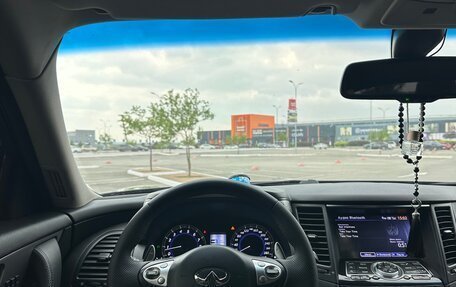 Infiniti FX II, 2013 год, 2 580 000 рублей, 10 фотография