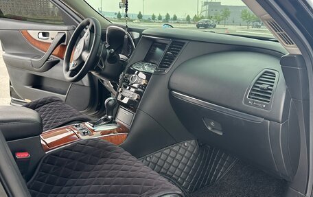 Infiniti FX II, 2013 год, 2 580 000 рублей, 9 фотография