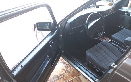 Mercedes-Benz 190 (W201), 1988 год, 1 500 000 рублей, 1 фотография