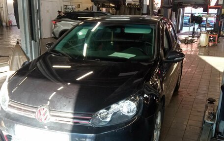 Volkswagen Golf VI, 2012 год, 860 000 рублей, 1 фотография