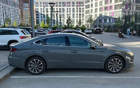 Hyundai Sonata VIII, 2022 год, 2 250 000 рублей, 3 фотография