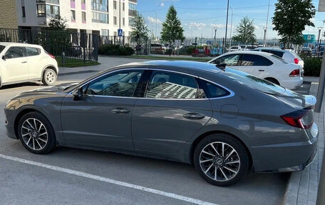 Hyundai Sonata VIII, 2022 год, 2 250 000 рублей, 6 фотография