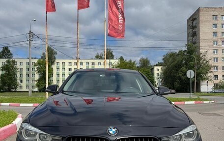 BMW 3 серия, 2018 год, 2 580 000 рублей, 2 фотография
