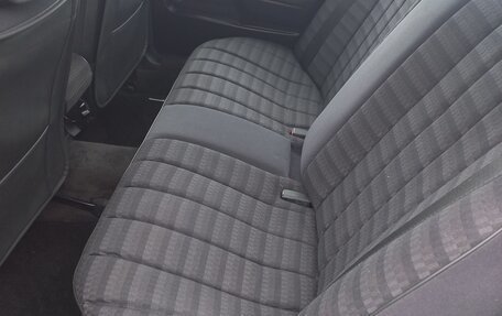 Mercedes-Benz 190 (W201), 1988 год, 1 500 000 рублей, 10 фотография