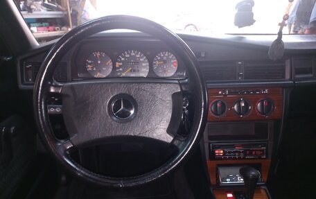 Mercedes-Benz 190 (W201), 1988 год, 1 500 000 рублей, 16 фотография