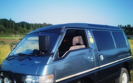Mitsubishi Delica III, 1991 год, 750 000 рублей, 2 фотография