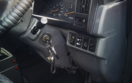 Mitsubishi Delica III, 1991 год, 750 000 рублей, 35 фотография