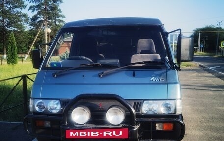 Mitsubishi Delica III, 1991 год, 750 000 рублей, 34 фотография