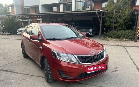 KIA Rio III рестайлинг, 2012 год, 810 000 рублей, 2 фотография