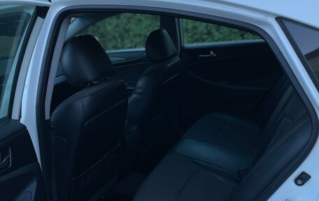 Hyundai Sonata VI, 2013 год, 1 450 000 рублей, 5 фотография