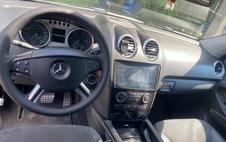 Mercedes-Benz M-Класс, 2005 год, 900 000 рублей, 4 фотография
