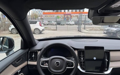 Volvo XC90 II рестайлинг, 2024 год, 10 290 000 рублей, 8 фотография