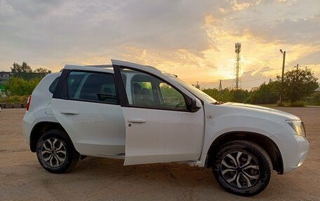 Nissan Terrano III, 2015 год, 980 000 рублей, 2 фотография