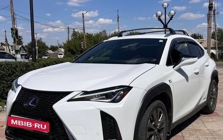Lexus UX I, 2021 год, 3 390 000 рублей, 2 фотография