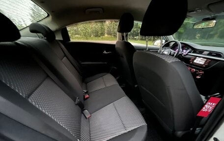 KIA Rio IV, 2017 год, 780 000 рублей, 12 фотография